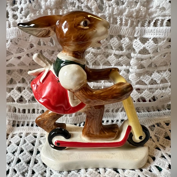 Goebel Rabbit Figurines - Picture 2 of 16